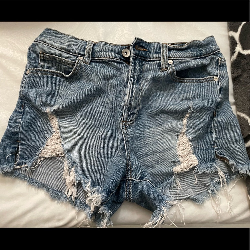 Kendall + Kylie shorts